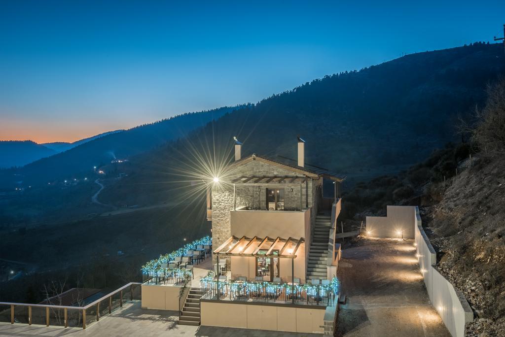 The View Village - Villas Suites & Spa Karpenísion エクステリア 写真